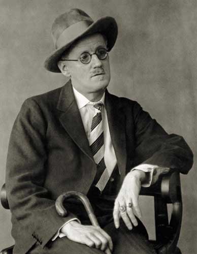 JAMES JOYCE, 1928 by Berenice Abbott sold for 5,200 at Whyte's Auctions