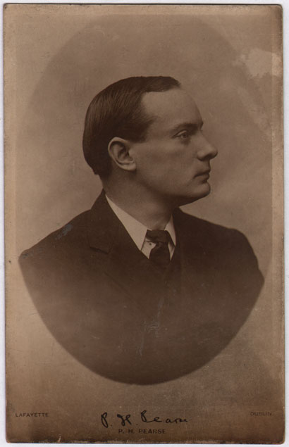 1916 Rising: Padraig Pearse collection including badge, postcard and book at Whyte's Auctions