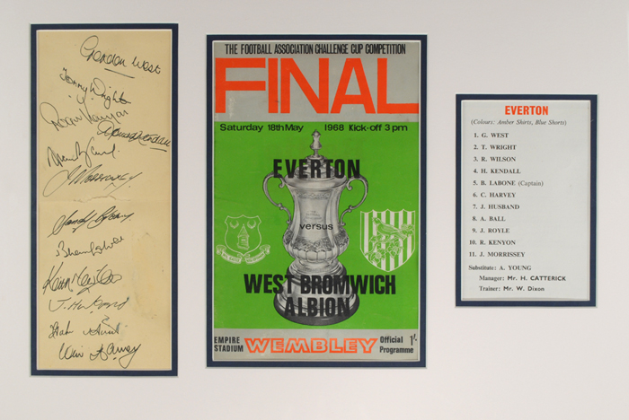 Football. 1968 FA Cup Final Everton team signed sheet at Whyte's Auctions