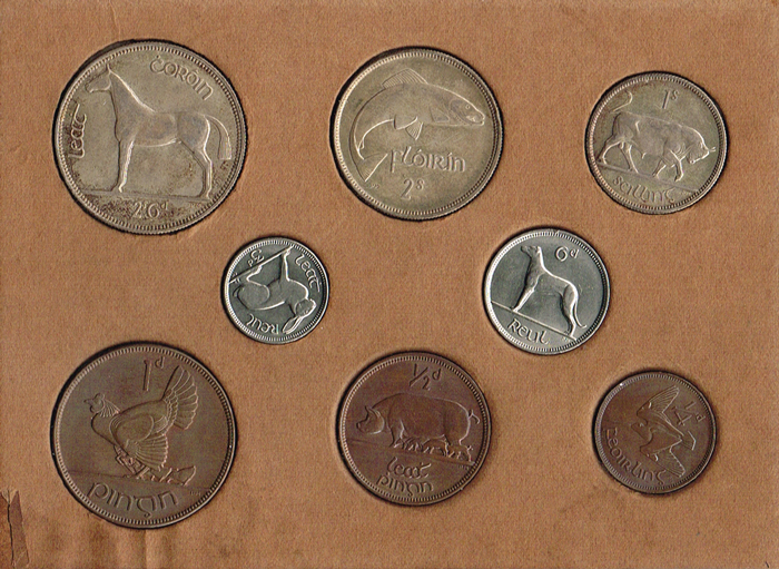 Halfcrown to farthing 1928 mint set in official cardboard case. at Whyte's Auctions