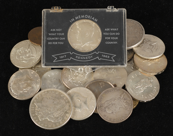 Mixed lot of silver and cupro nickel at Whyte's Auctions