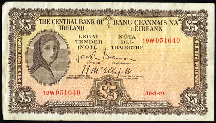 Central Bank 'Lady Lavery' Five Pounds 1940s selection (3) at Whyte's Auctions