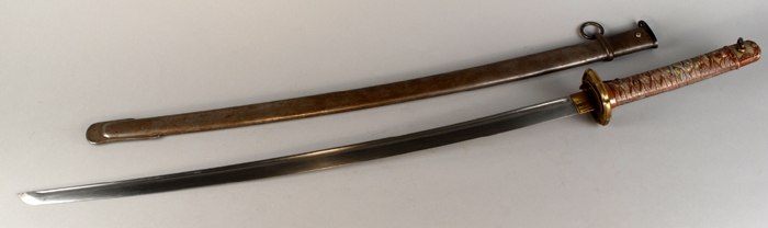 Japanese sword - handle stamped with the Kokura 1935-1945 entwined circles Arsenal mark at Whyte's Auctions