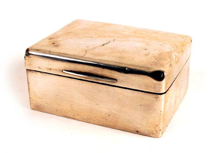 George V Silver cigarette box at Whyte's Auctions