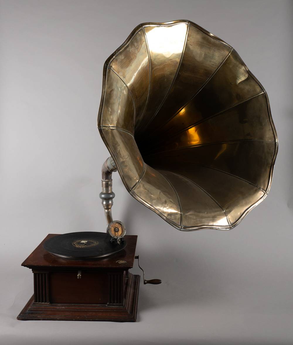 Early 20th century reverse gramophone by Path at Whyte's Auctions