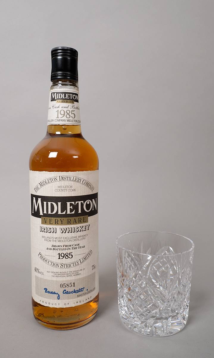 Midleton Very Rare Irish Whiskey 1985. at Whyte's Auctions