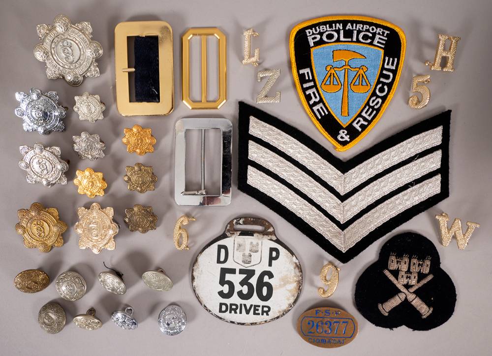 Irish police badges including Garda Sochna, Dublin Police, etc. (32) at Whyte's Auctions