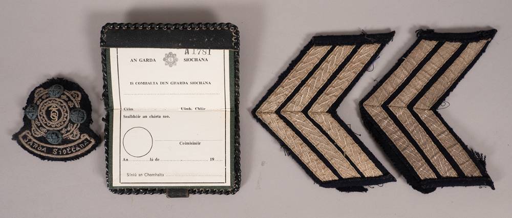 Garda Sochna  early cloth Inspector's badge and others (4) at Whyte's Auctions