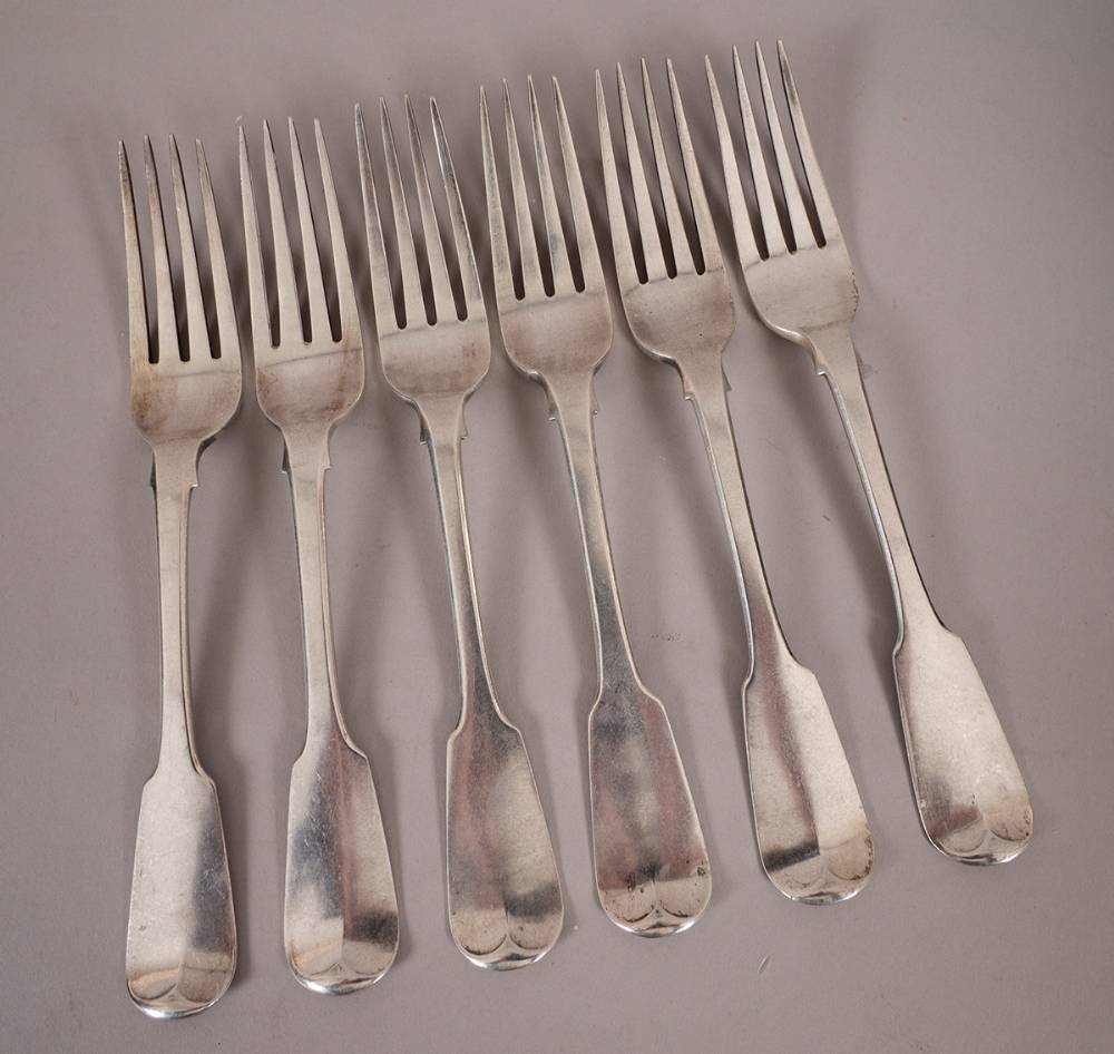 George IV set of 6 Irish silver dinner forks, crested, by Samuel Neville, Dublin, 1824 at Whyte's Auctions