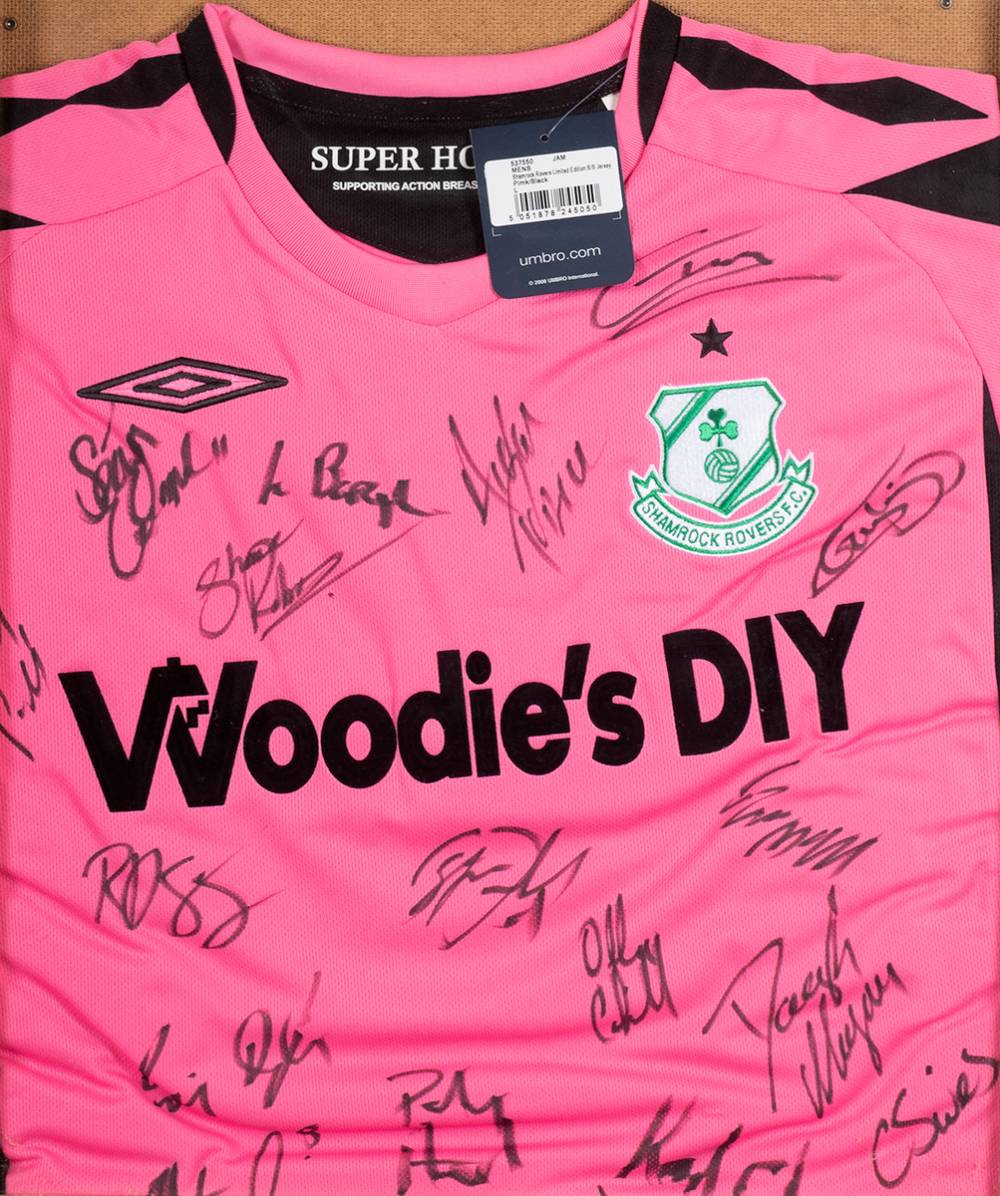 Football (soccer). Shamrock Rovers shirt signed by full squad of players. at Whyte's Auctions