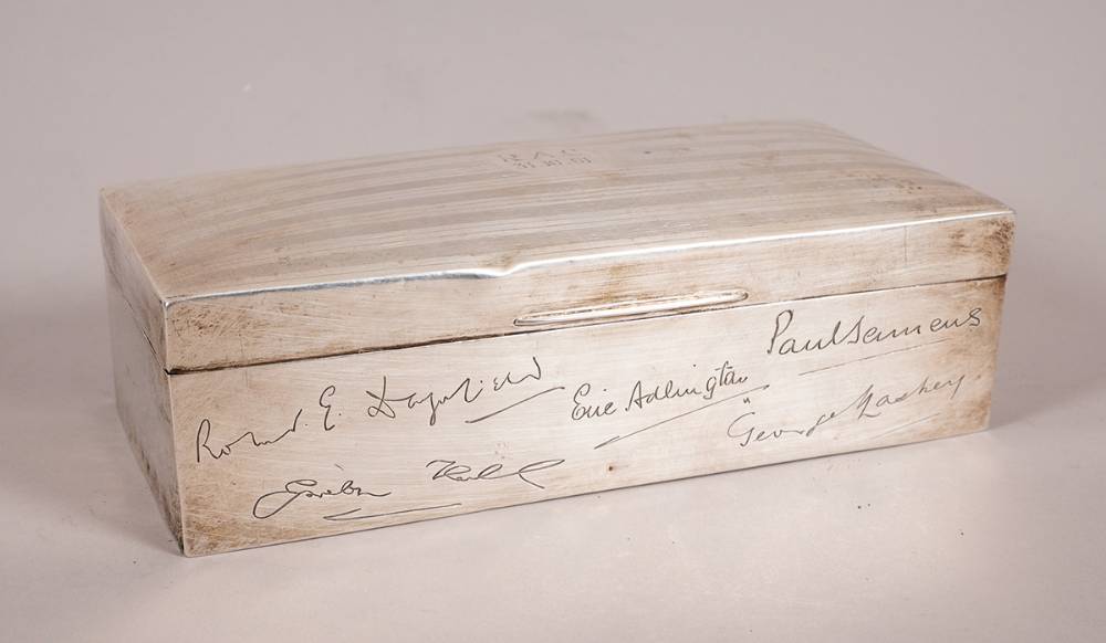 Motor sport. 1061 (31 October) Royal Automobile Club silver cigarette case, with etched signatures. at Whyte's Auctions