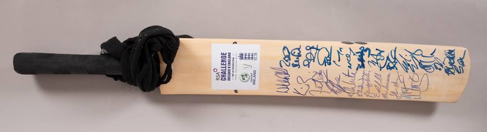Cricket. 2013 RSA Challenge Ireland v England. Bat signed by both teams. at Whyte's Auctions