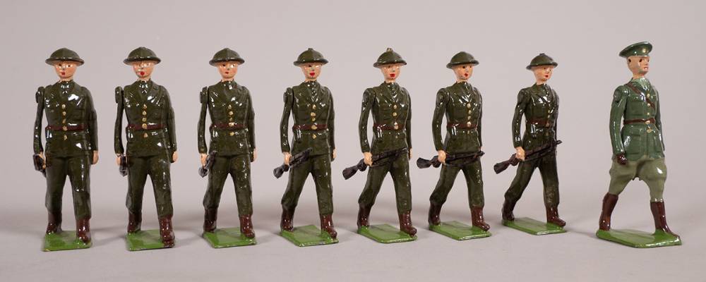Circa 1950. Britains model soldiers - Republic of Ireland Infantry in Battledress set of 8. at Whyte's Auctions