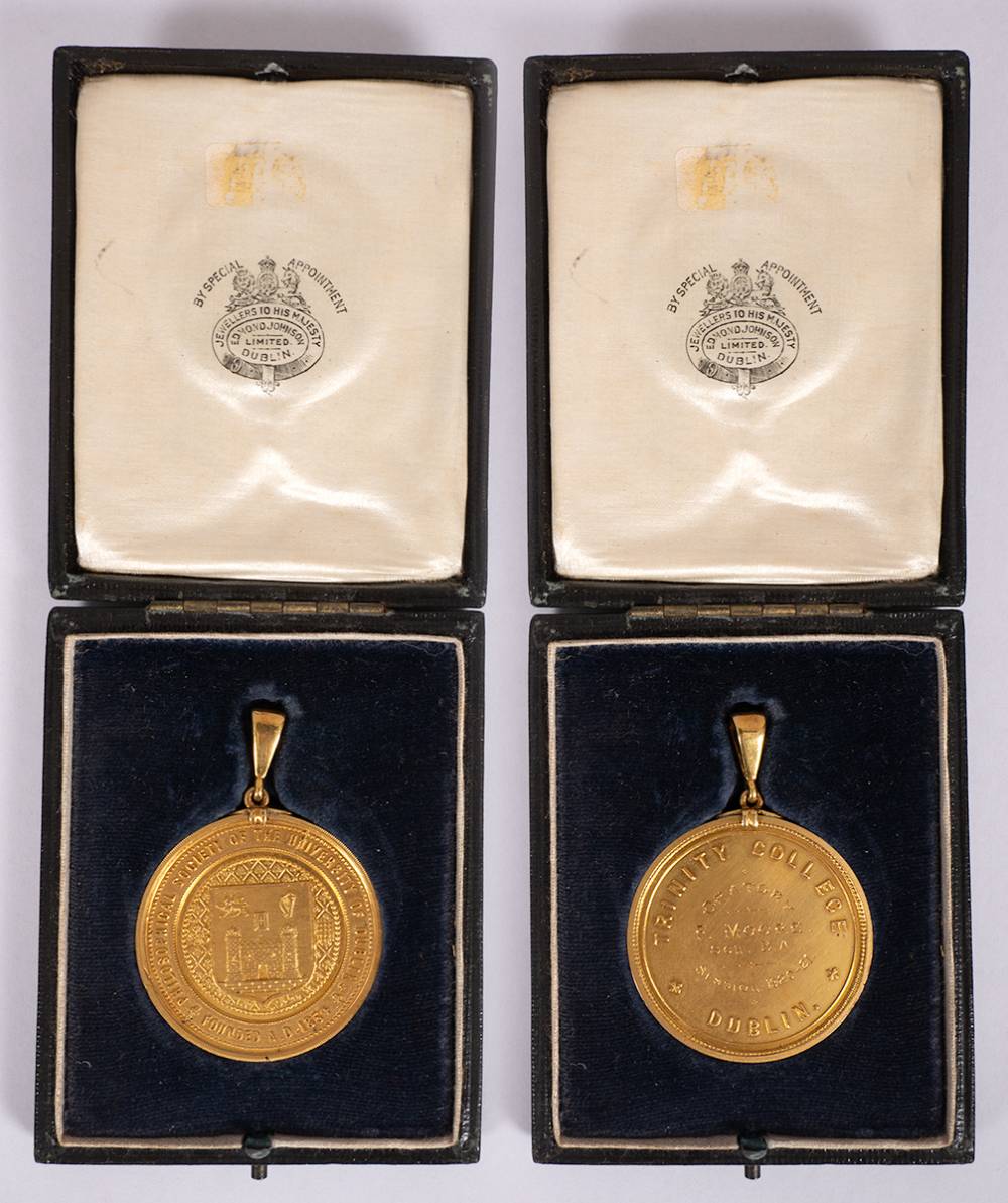 Philosophical Society of the University of Dublin gold medal. at Whyte's Auctions